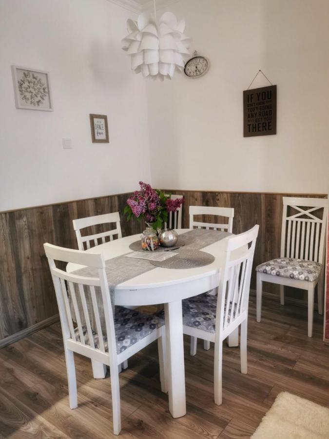 Foglal-Lak Apartman Эгер Экстерьер фото